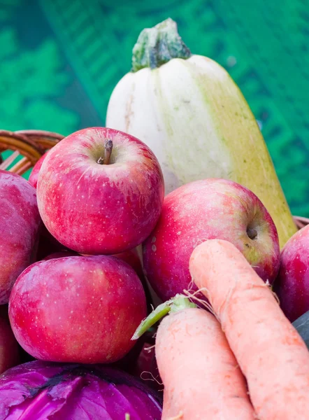 Many ripe vegetables and friut — Stock Photo, Image