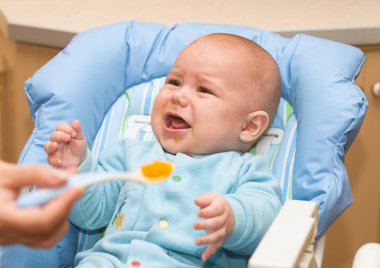 erkek bebek besleme annesi ise