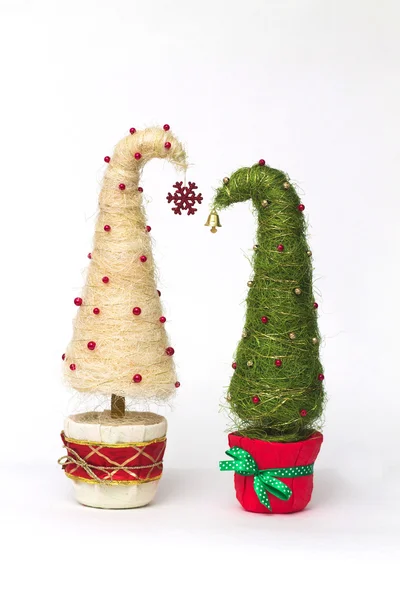 Árboles de Navidad hechos de sisal — Foto de Stock