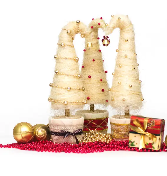 Weihnachtsbäume aus Sisal — Stockfoto