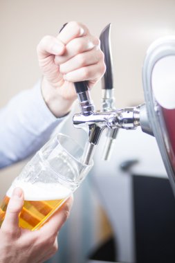 Barmen fıçı bira