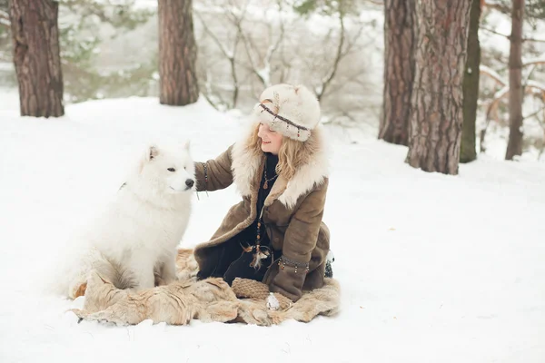 Beautiful woman — Stock Photo, Image