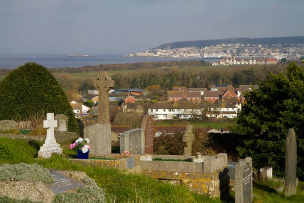 Vista de Uphill e Weston-Super-Mare da igreja na colina — Fotografia de Stock