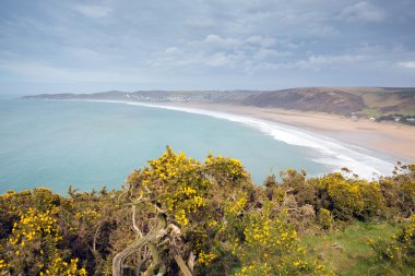 Woolacombe Körfezi görüntülemek ve devon İngiltere plaj