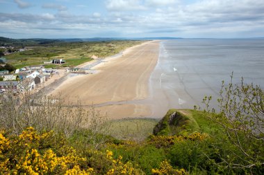 laugharne ve saundersfoot arasında Galler Pendine kumları
