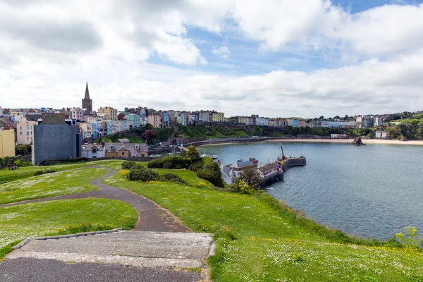 Tenby hamnen pembrokeshire wales historiska walesiska staden — Stockfoto