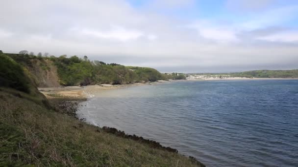 Monkstone point across Saundersfoot Bay Pembrokeshire West wales — Stock Video