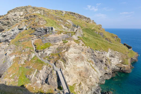 Ilha de Tintagel Cornualha Inglaterra, onde parte do castelo normando está localizado — Fotografia de Stock