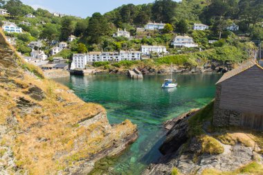 Gezinti denizde polperro Köyü cornwall İngiltere Balıkçılık Tekne