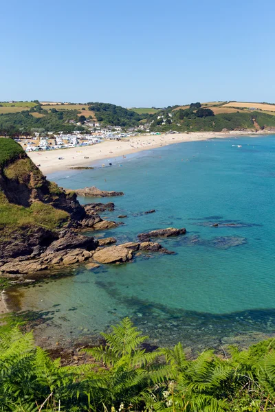 Pentewan beach and coast Cornwall between Mevagissey and Porthpean England UK on a beautiful blue sky summer day — Stock Photo, Image