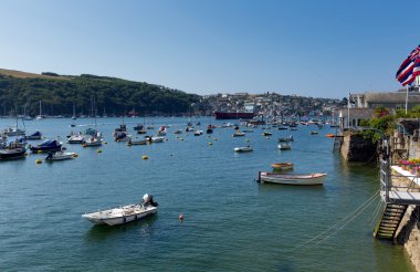 Fowey cornwall İngiltere yakın st austell ve polruan güzel bir yaz gününde