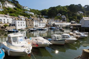 Polperro cornwall İngiltere İngiltere, güzel cornish balıkçı limanı.