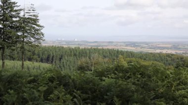 quantock hills somerset İngiltere görünümlerden hinkley noktası nükleer güç istasyonu ve bristol kanalı doğru görüntüleme