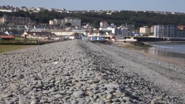 Westward ho plaj ve kıyı şeridi devon İngiltere