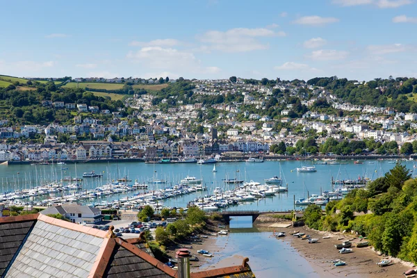 Dartmouth Devon and yachts and boats on Dart River from Kingswear England — Stock Photo, Image