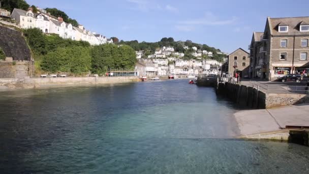 Cornwall harbour wall Looe England UK on blue sky a sunny day — Stock Video