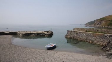 İngiltere, Looe Cornwall yakınlarındaki Portwrinkle Limanı Whitsand Körfezi