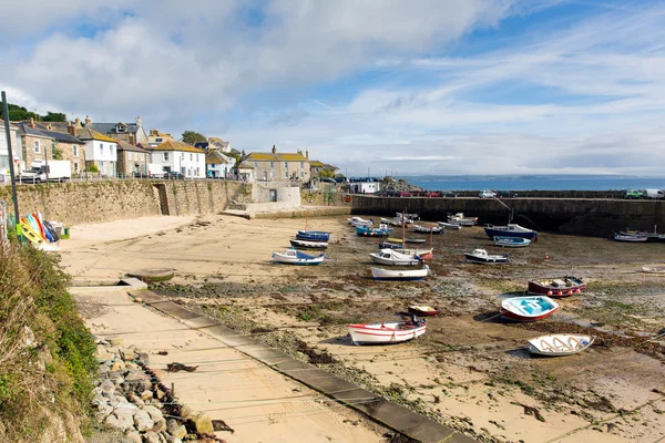 Mousehole harbour Cornwall England UK Cornish fishing village with blue sky and clouds — Stock Photo, Image