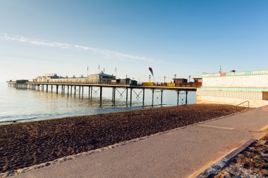 Paignton iskele ve sandy beach torbay devon İngiltere torquay ve brixham turistik yerlerin yakınında