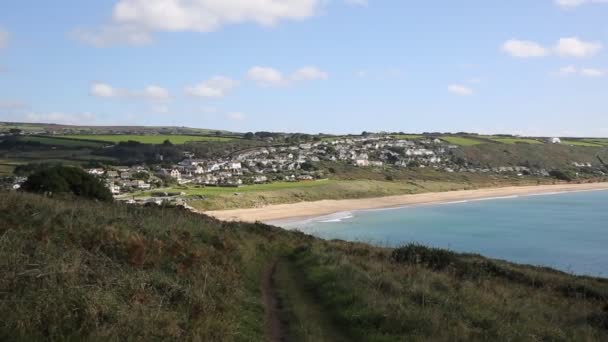 St michaels hory ukrývají cornwall england — Stock video