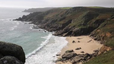 İngilizce sahilinde porthchapel cornwall İngiltere ve minack Tiyatrosu ve porthcurno Güz