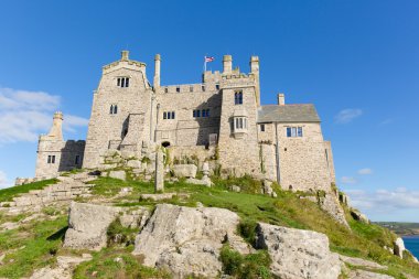 St michaels mount marazion cornwall İngiltere Ortaçağ Kalesi ve bağlar defne bir adada Kilisesi