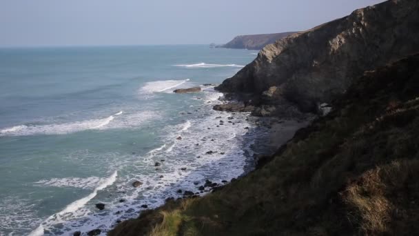 Costa de Cornwall al noreste de Portowan — Vídeos de Stock