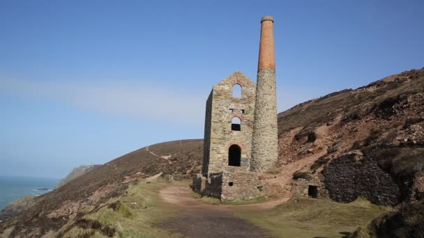 Cornwall coast and old tin mine England UK — Stock Video