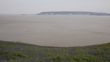 Weston-Super-Mare Körfezi ve bluebells aşağı brean filme İngiltere somerset