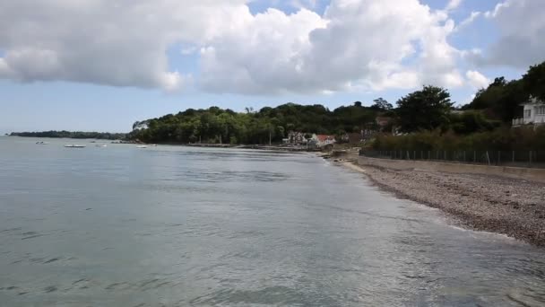 Seagrove Bay cerca de Bembridge y St Helens puerto Isla de Wight Inglaterra — Vídeos de Stock