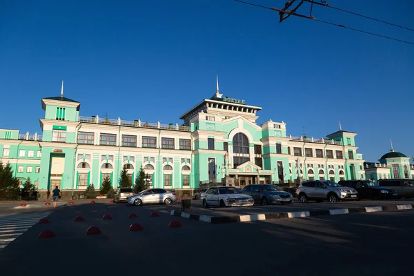 Omsk Rosja Lipca 2021 Dworzec Kolejowy Rano Artykuł — Zdjęcie stockowe