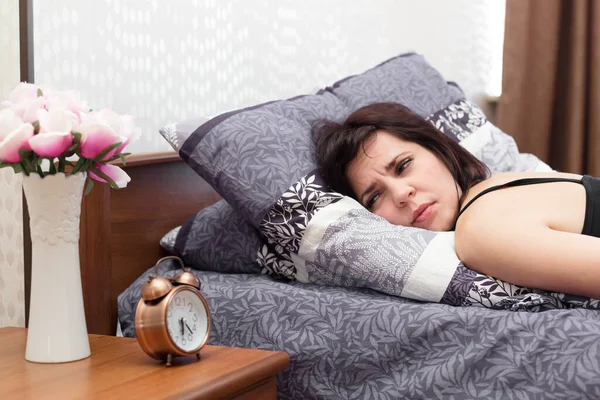 Sleeping Woman Opened Her Eyes Difficulty Looks Alarm Clock Pain — Stock Photo, Image