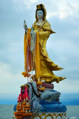 Guan Yin Statue clipart