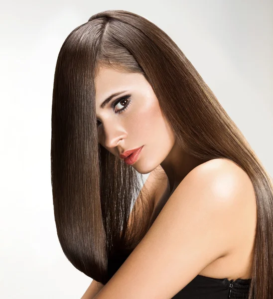 Mulher com cabelo comprido — Fotografia de Stock