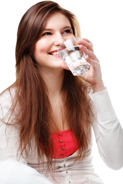 Женщина со стаканом воды — стоковое фото