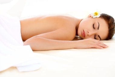 kadın. kaplıca tedavisi almak güzel bir kadının yakın çekim.