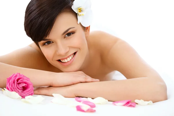 Spa Woman. Close-up of a Beautiful Woman Getting Spa Treatment. — Stock Photo, Image