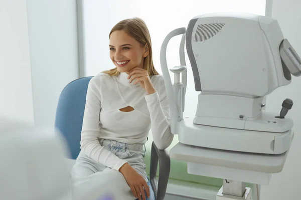 Ophthalmology Clinic Woman Preparing Checking Eye Vision Blonde Cheerful Girl — Stock Photo, Image