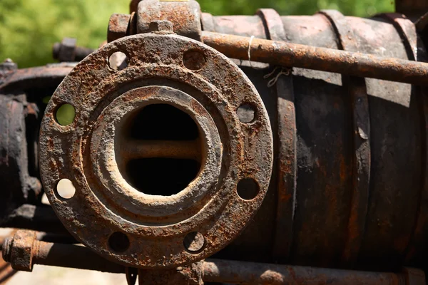 Rusty steel pipe — Stock Photo, Image