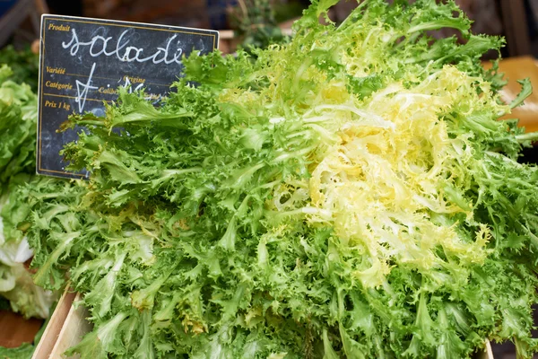 Fresh salad for sale — Stock Photo, Image