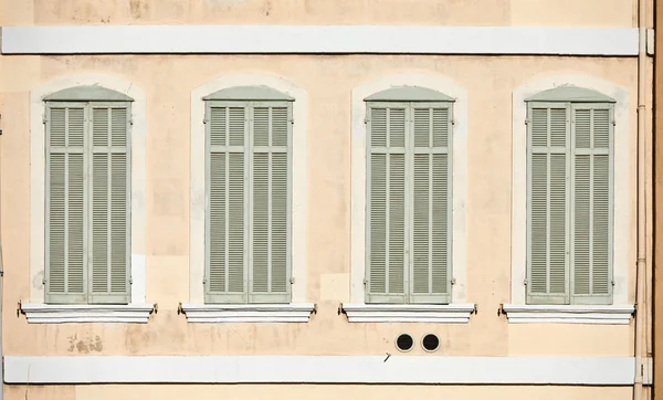 Classic windows in Marseille — Stock Photo, Image