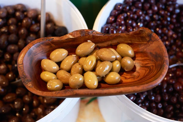 Natural olives for sale — Stock Photo, Image