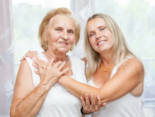 Zorgverlening voor ouderen — Stockfoto