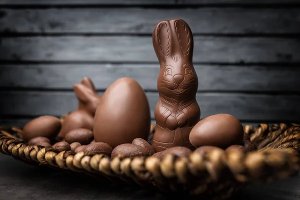 Výborné Velikonoční Sváteční Čokoládový Zajíček Vejce Sladkosti — Stock fotografie