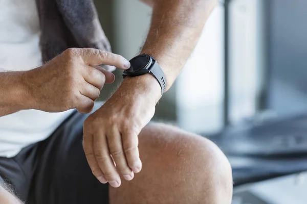 Active Healthy Senior Exercising Gym — Stock Photo, Image