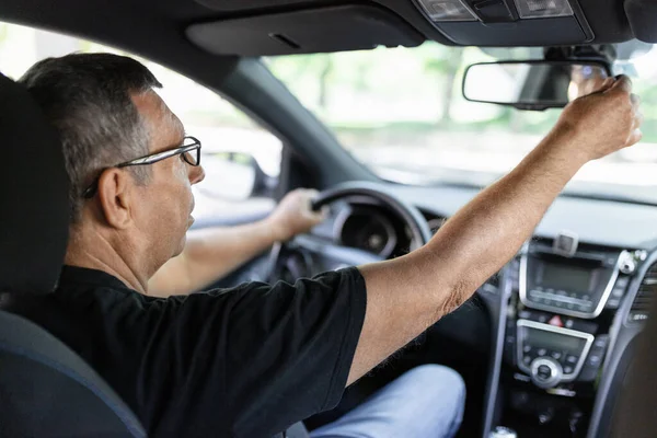 Happy Senior His 70S Driving Car — 스톡 사진