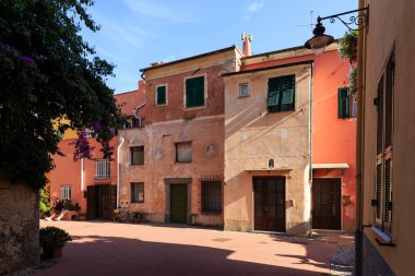 varigotti views