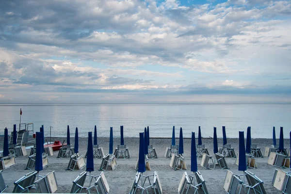 Beach umbrellas — Stock Photo, Image