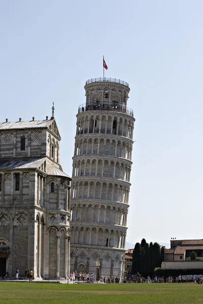 Eğik pisa Kulesi ve Katedrali — Stok fotoğraf