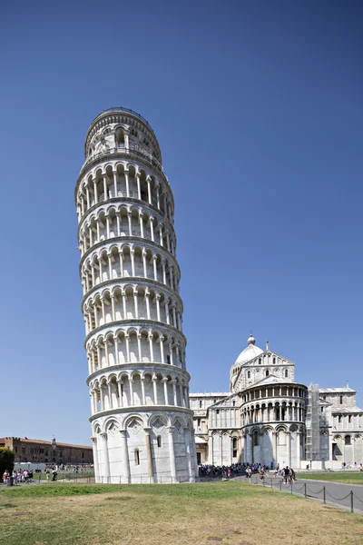 Pisa-tårnet og katedralen – stockfoto